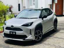 Toyota YARIS CROSSISTA 2025 Car