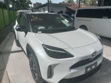 Toyota YARIS CROSS 2025 SUV