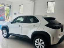https://riyasewana.com/uploads/toyota-yaris-cross-2025-2510074612924.jpg