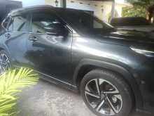 Toyota Yaris Cross 2025 SUV