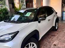 https://riyasewana.com/uploads/toyota-yaris-cross-205453722502.jpg