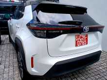 https://riyasewana.com/uploads/toyota-yaris-cross-20920244422.jpg