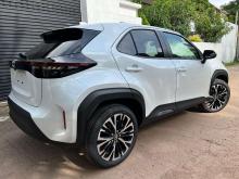https://riyasewana.com/uploads/toyota-yaris-cross-22840196312.jpg