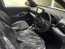 https://riyasewana.com/uploads/toyota-yaris-cross-24909394883.jpg