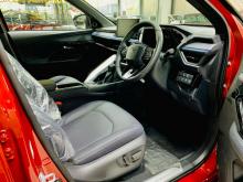 https://riyasewana.com/uploads/toyota-yaris-cross-251122476145.jpg
