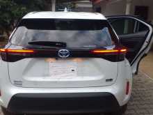 https://riyasewana.com/uploads/toyota-yaris-cross-261939314192.jpg