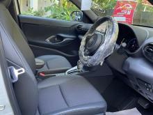 https://riyasewana.com/uploads/toyota-yaris-cross-2823262217656.jpg