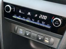 https://riyasewana.com/uploads/toyota-yaris-cross-32028416196.jpg