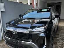 Toyota YARIS CROSS 2024 SUV