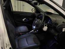 https://riyasewana.com/uploads/toyota-yaris-cross-621335622793.jpg