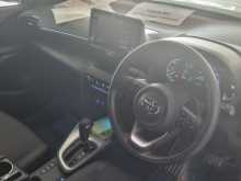 https://riyasewana.com/uploads/toyota-yaris-cross-7152901936.jpg