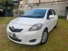 Toyota Yaris 2009 Car