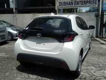 https://riyasewana.com/uploads/toyota-yaris-g-12121642996.jpg