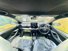 https://riyasewana.com/uploads/toyota-yaris-g-1622184624682.jpg