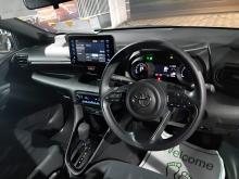 https://riyasewana.com/uploads/toyota-yaris-g-1713002610625.jpg