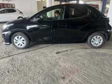 https://riyasewana.com/uploads/toyota-yaris-g-2015221222452.jpg