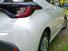https://riyasewana.com/uploads/toyota-yaris-g-2023-2421260112042.jpg