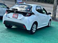 https://riyasewana.com/uploads/toyota-yaris-g-2024-519394812213.jpg