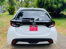 https://riyasewana.com/uploads/toyota-yaris-g-2025-2013072512334.jpg