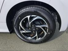 https://riyasewana.com/uploads/toyota-yaris-g-251351486525.jpg