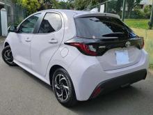 https://riyasewana.com/uploads/toyota-yaris-g-251351496336.jpg