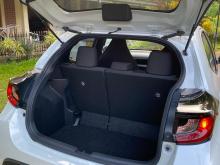 https://riyasewana.com/uploads/toyota-yaris-g-257565817536.jpg