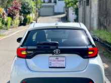 https://riyasewana.com/uploads/toyota-yaris-g-z-2023-511455812023.jpg