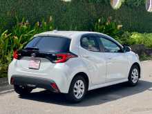 https://riyasewana.com/uploads/toyota-yaris-g-z-2023-511455812342.jpg
