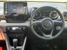 https://riyasewana.com/uploads/toyota-yaris-gz-2023-1010173112474.jpg