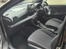 https://riyasewana.com/uploads/toyota-yaris-safety-181029256975.jpg