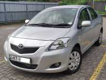 Toyota YARIS VVTI 2012 Car