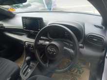 https://riyasewana.com/uploads/toyota-yaris-x-1010233122873.jpg