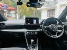 https://riyasewana.com/uploads/toyota-yaris-x-110413224321.jpg