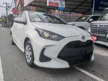 https://riyasewana.com/uploads/toyota-yaris-x-118464922902.jpg
