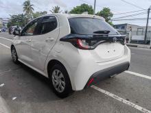 https://riyasewana.com/uploads/toyota-yaris-x-118470624861.jpg