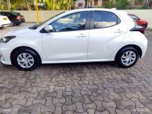 https://riyasewana.com/uploads/toyota-yaris-x-121110366366.jpg