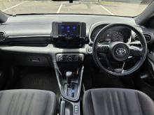 https://riyasewana.com/uploads/toyota-yaris-x-1310055517295.jpg