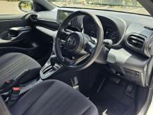 https://riyasewana.com/uploads/toyota-yaris-x-1310055517516.jpg