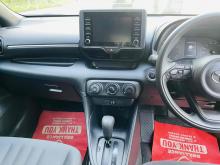 https://riyasewana.com/uploads/toyota-yaris-x-1316303724943.jpg