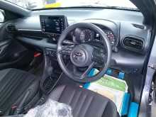 https://riyasewana.com/uploads/toyota-yaris-x-13172750872.jpg