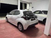 https://riyasewana.com/uploads/toyota-yaris-x-1321433022782.jpg