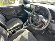 https://riyasewana.com/uploads/toyota-yaris-x-138061317815.jpg