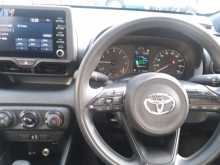 https://riyasewana.com/uploads/toyota-yaris-x-14130200232.jpg