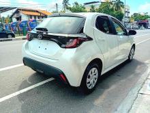 https://riyasewana.com/uploads/toyota-yaris-x-1414594324492.jpg