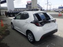 https://riyasewana.com/uploads/toyota-yaris-x-1417141217844.jpg