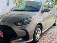 https://riyasewana.com/uploads/toyota-yaris-x-1501414993.jpg