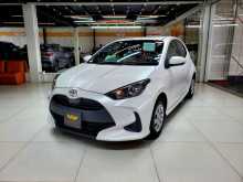 https://riyasewana.com/uploads/toyota-yaris-x-15045064423.jpg