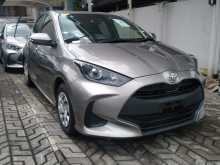 Toyota YARIS X GRADE UNRE 2022 Car