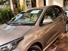 https://riyasewana.com/uploads/toyota-yaris-x-161302434092.jpg