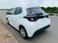 https://riyasewana.com/uploads/toyota-yaris-x-1809176833.jpg